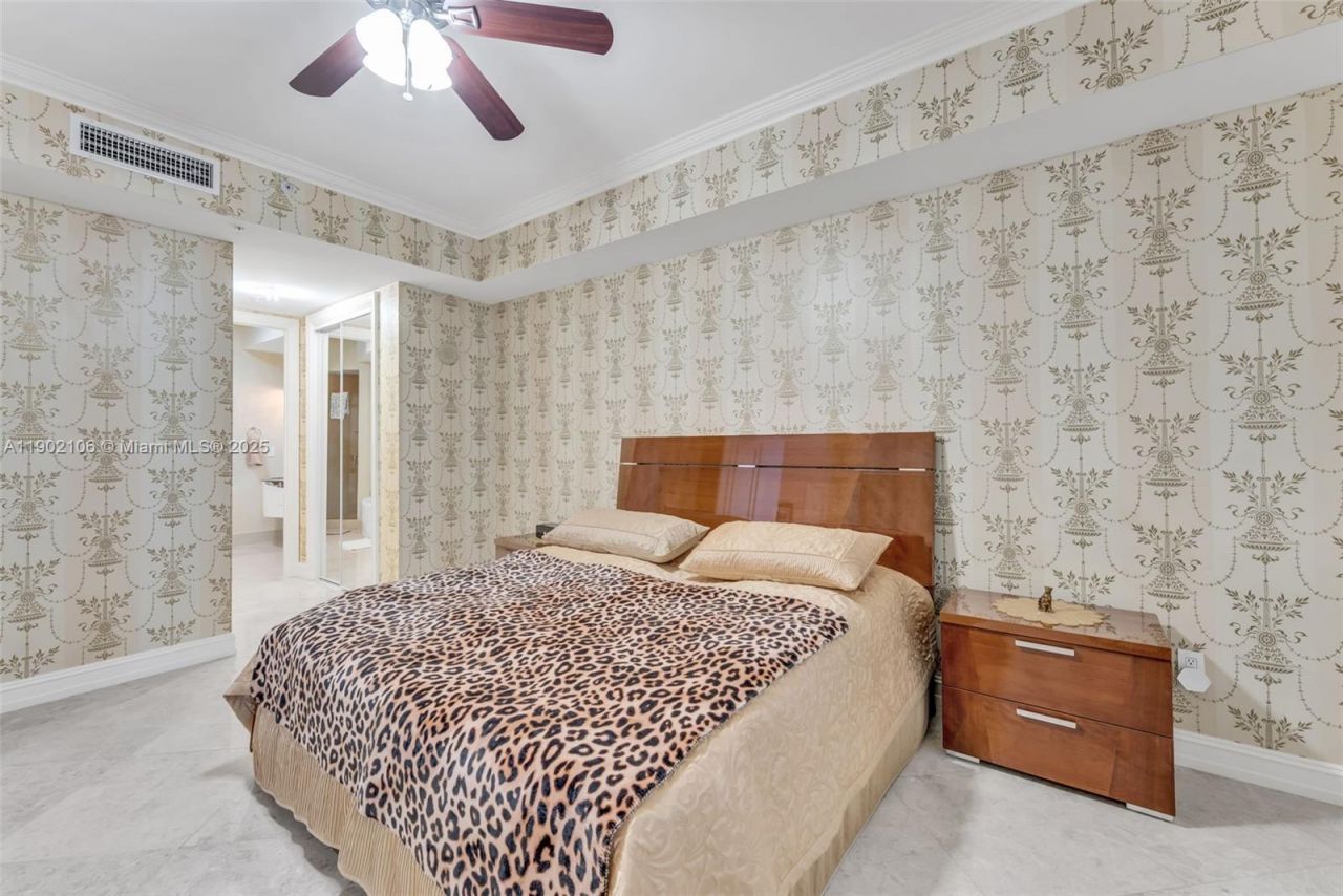 18101 Collins Ave, Unit 708, Sunny Isles Beach, FL 33160 Photo