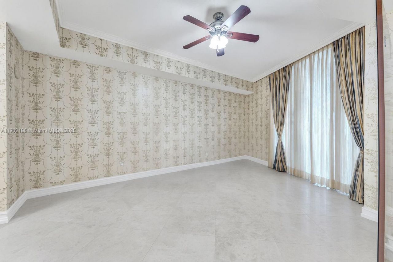 18101 Collins Ave, Unit 708, Sunny Isles Beach, FL 33160 Photo