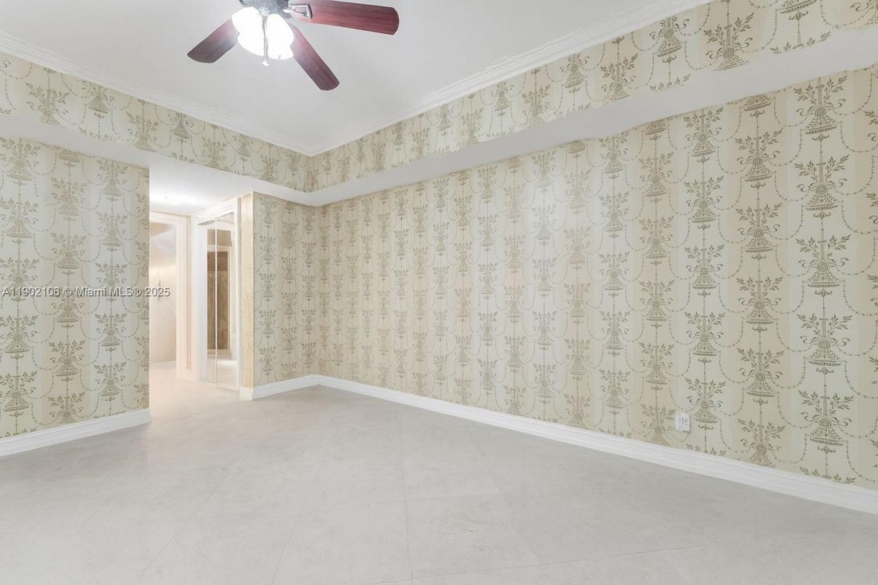 18101 Collins Ave, Unit 708, Sunny Isles Beach, FL 33160 Photo