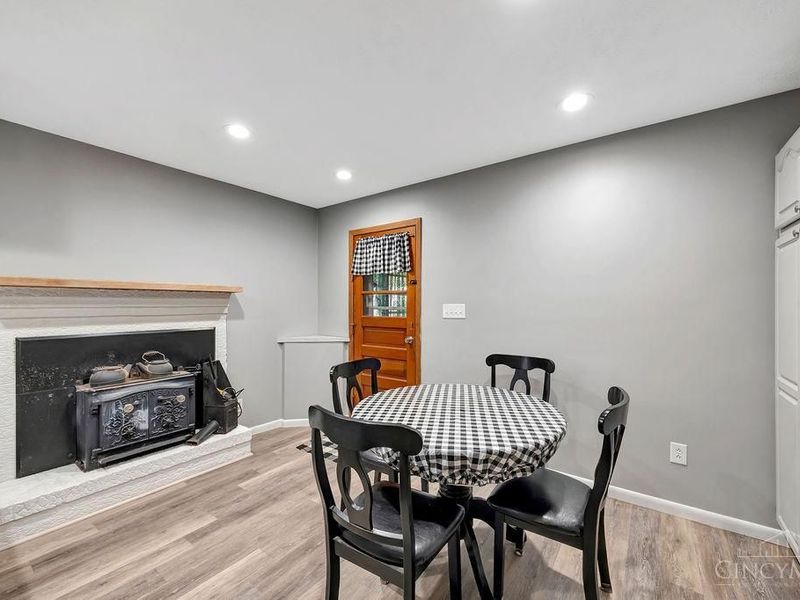 2464 Oxford Middletown Road, Milford Twp, OH 45013 Photo 12