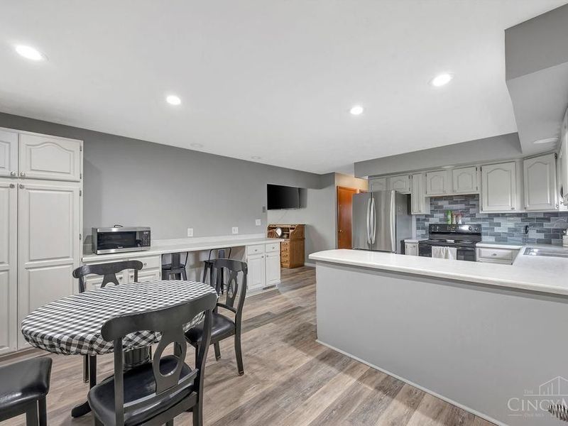 2464 Oxford Middletown Road, Milford Twp, OH 45013 Photo 13