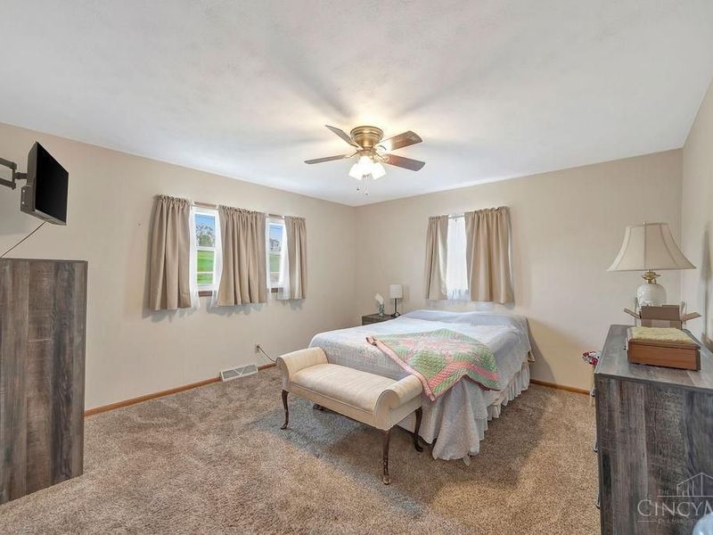 2464 Oxford Middletown Road, Milford Twp, OH 45013 Photo 18