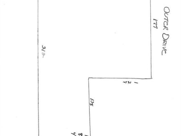 3050 E Outer Drive , Detroit, MI 48234