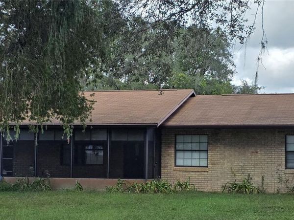 40116 PARKINSONIA STREET, LADY LAKE, FL 32159