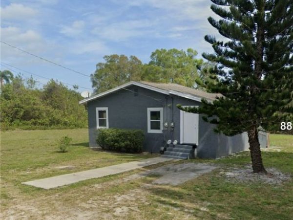 8850 64th Avenue, Vero Beach, FL 32967