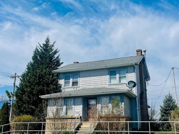 2335 29th, Ashland, KY 41104