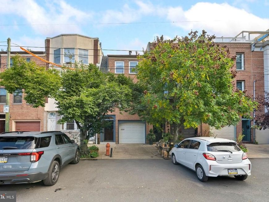 729 S 11th Street, Philadelphia, PA 19147 Main Photo