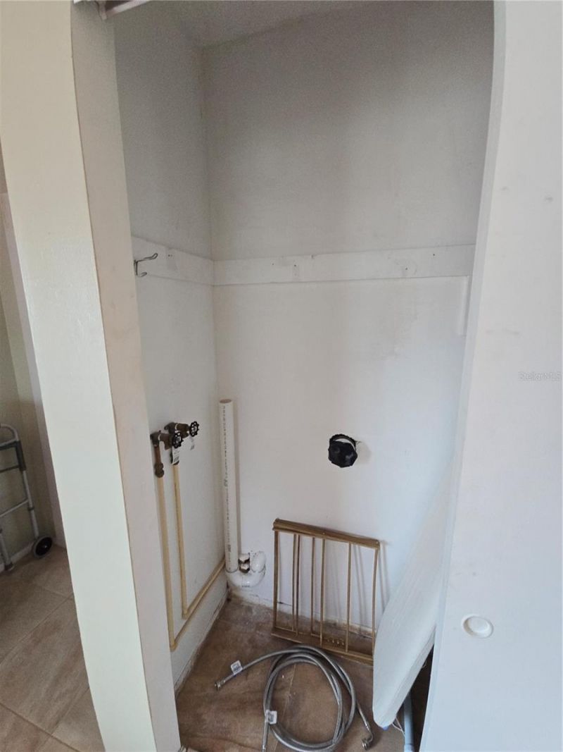 1827 Sunny Dr, Unit E27, Bradenton, FL 34207 Photo