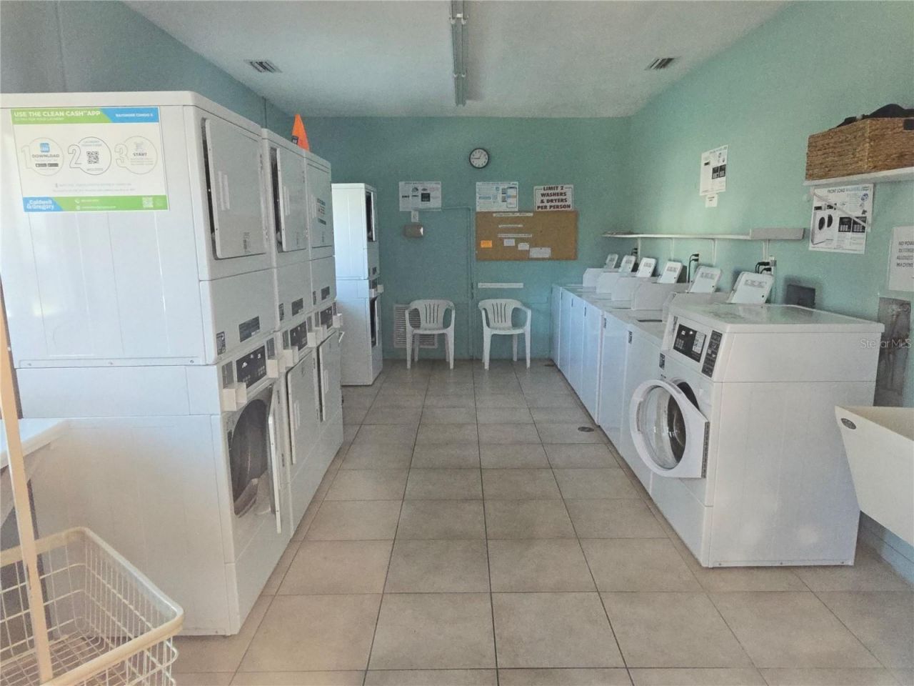 1827 Sunny Dr, Unit E27, Bradenton, FL 34207 Photo