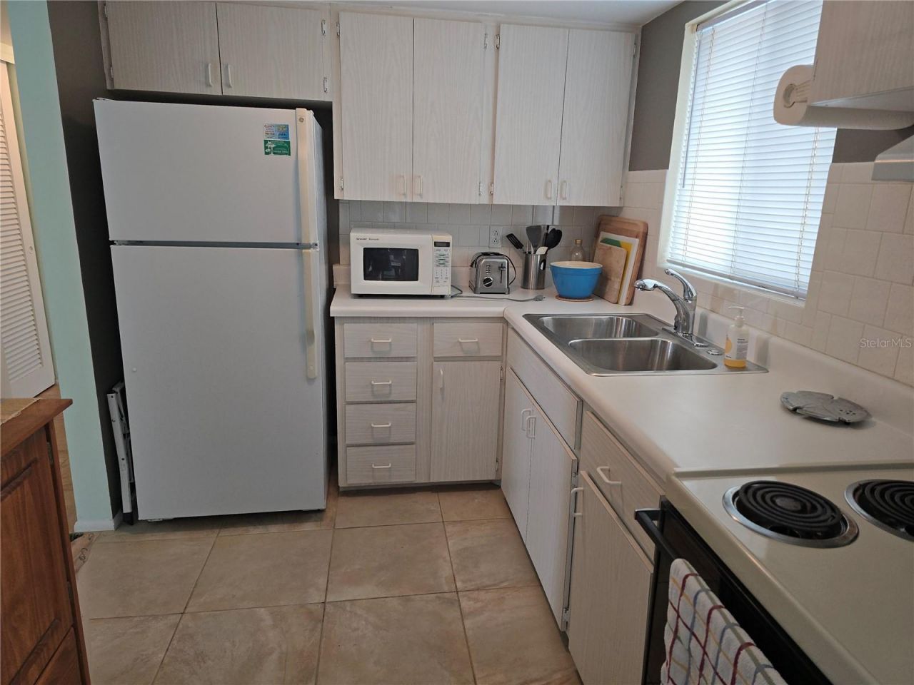 1827 Sunny Dr, Unit E27, Bradenton, FL 34207 Photo
