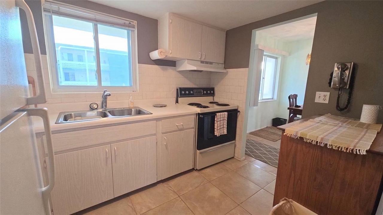 1827 Sunny Dr, Unit E27, Bradenton, FL 34207 Photo