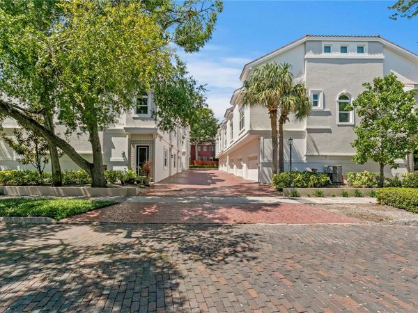 220 7TH AVENUE N, Unit 220, ST PETERSBURG, FL 33701