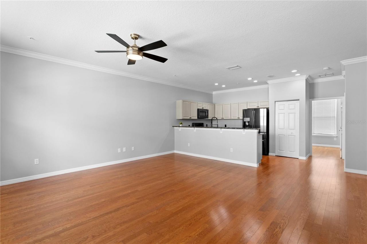 220 7th Avenue N, Unit 220, Saint Petersburg, FL 33701 Photo