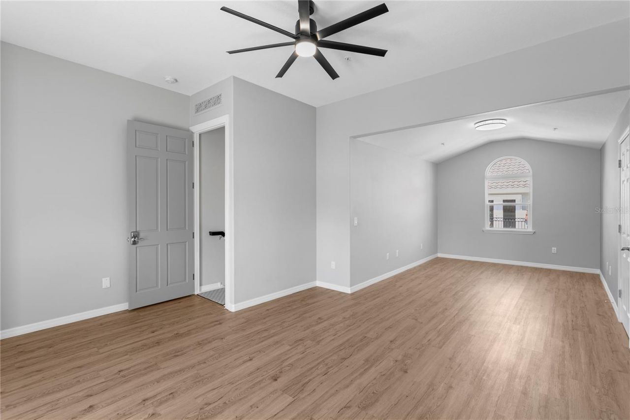 220 7th Avenue N, Unit 220, Saint Petersburg, FL 33701 Photo