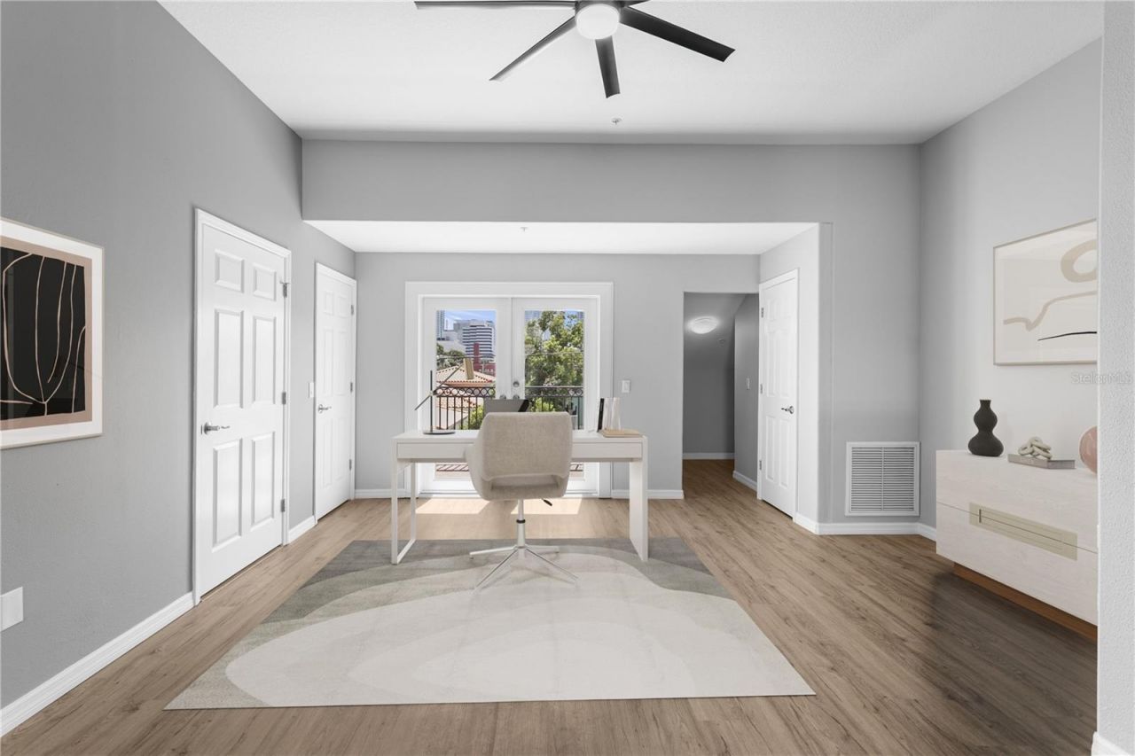 220 7th Avenue N, Unit 220, Saint Petersburg, FL 33701 Photo