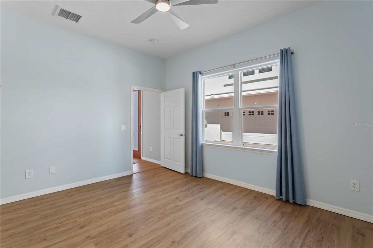 220 7th Avenue N, Unit 220, Saint Petersburg, FL 33701 Photo