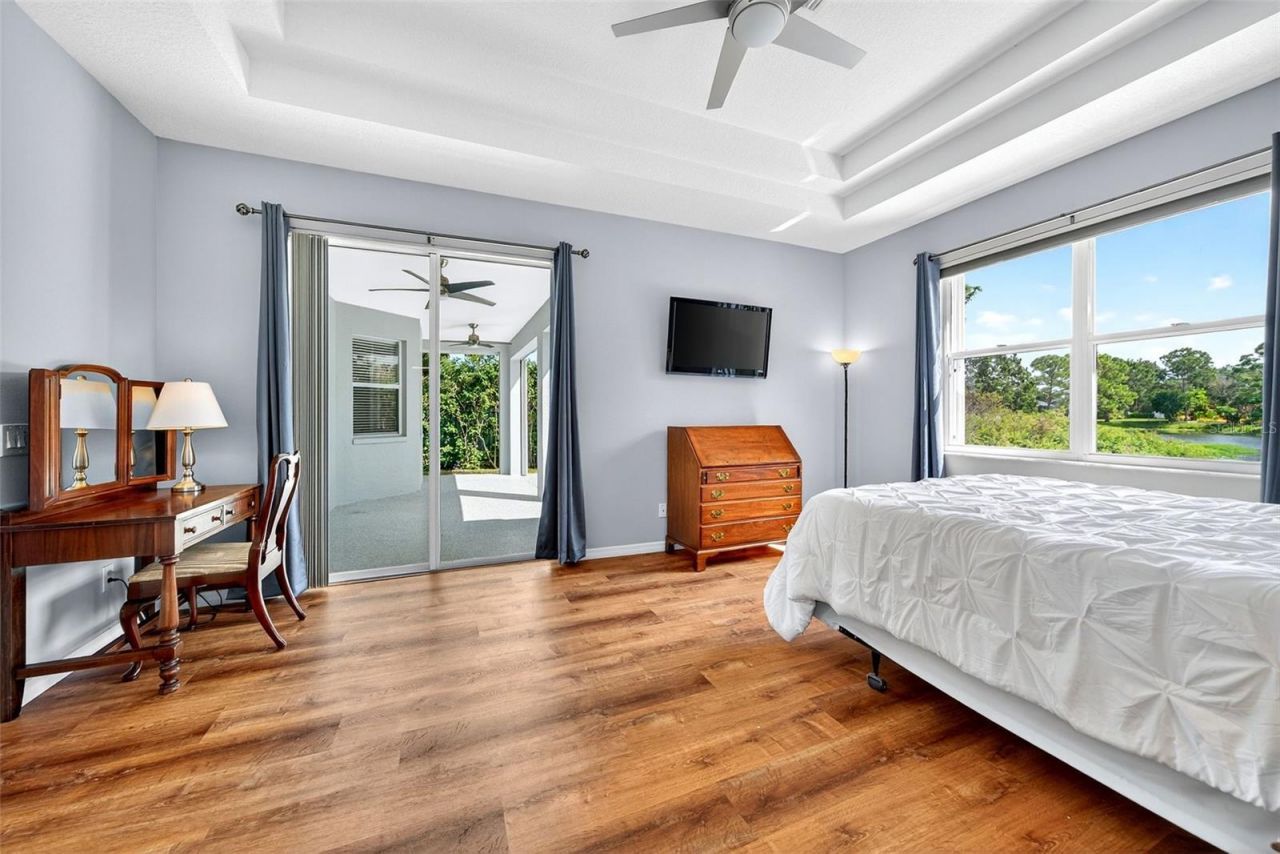 6617 Cheswick Street, Sarasota, FL 34243 Photo