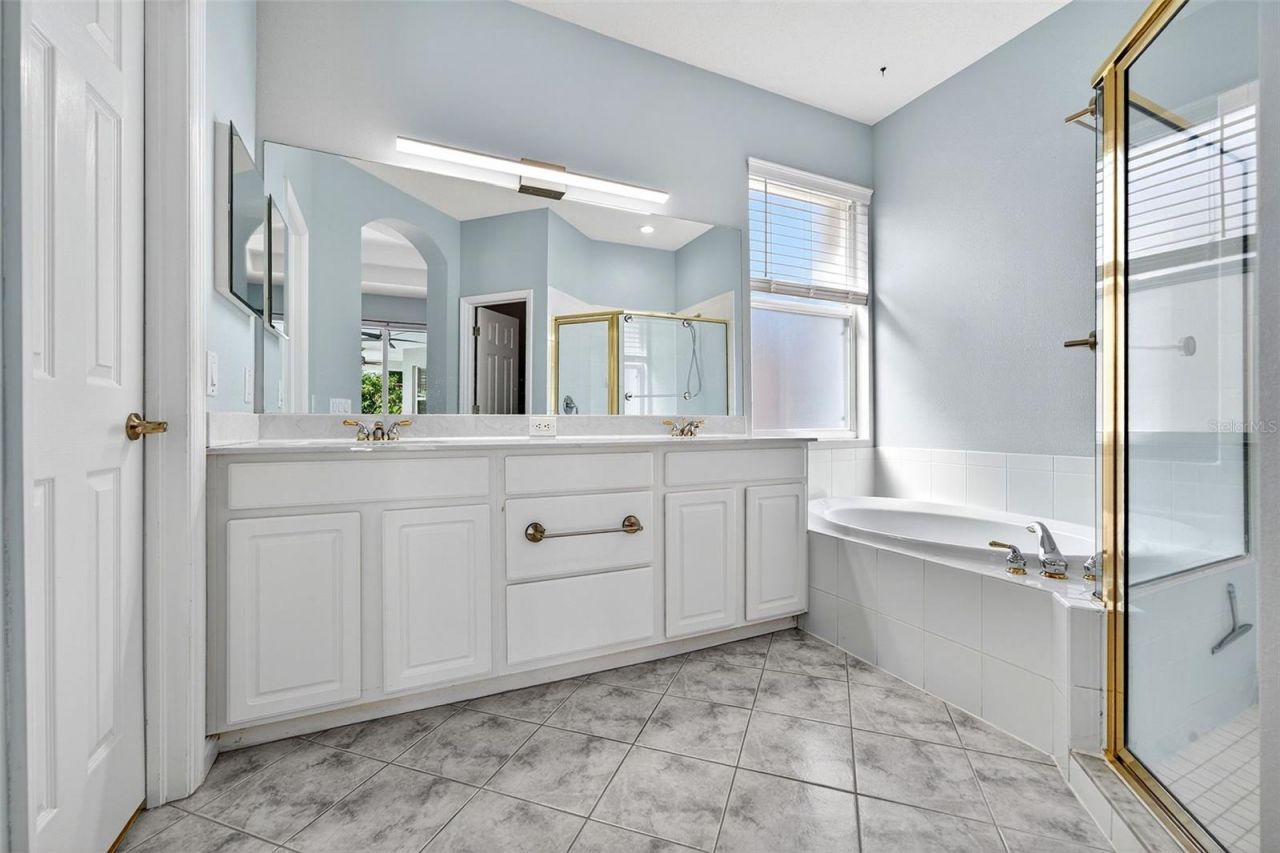 6617 Cheswick Street, Sarasota, FL 34243 Photo