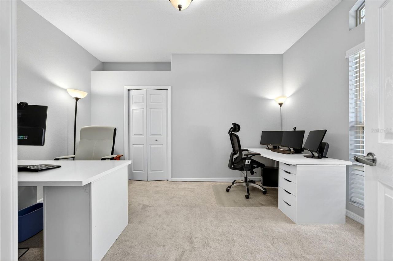 6617 Cheswick Street, Sarasota, FL 34243 Photo