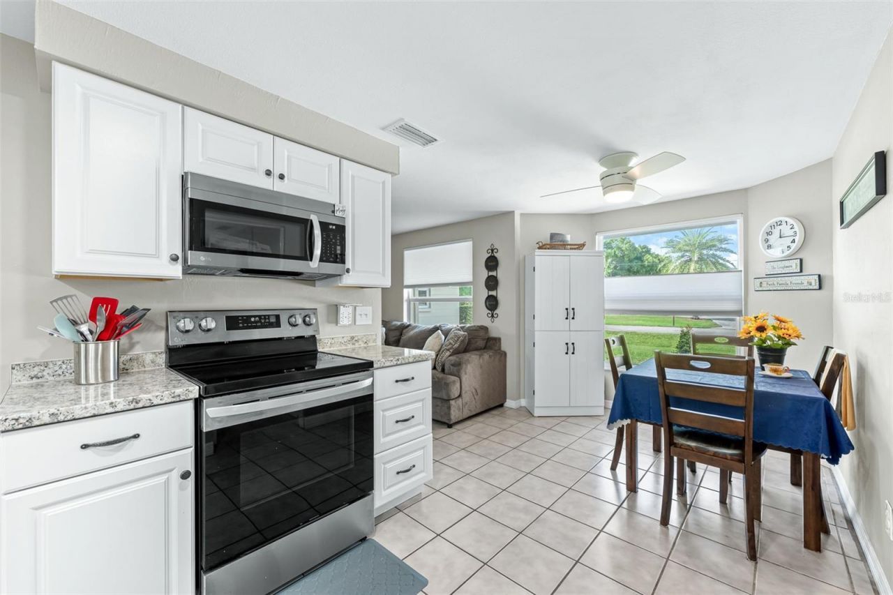 17040 E Lake Drive, North Fort Myers, FL 33917 Photo