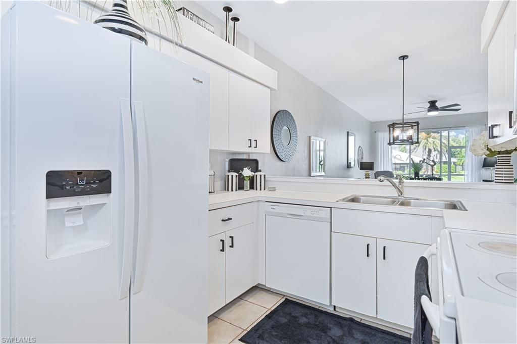 20760 Country Creek Dr, Unit 612, Estero, FL 33928 Photo