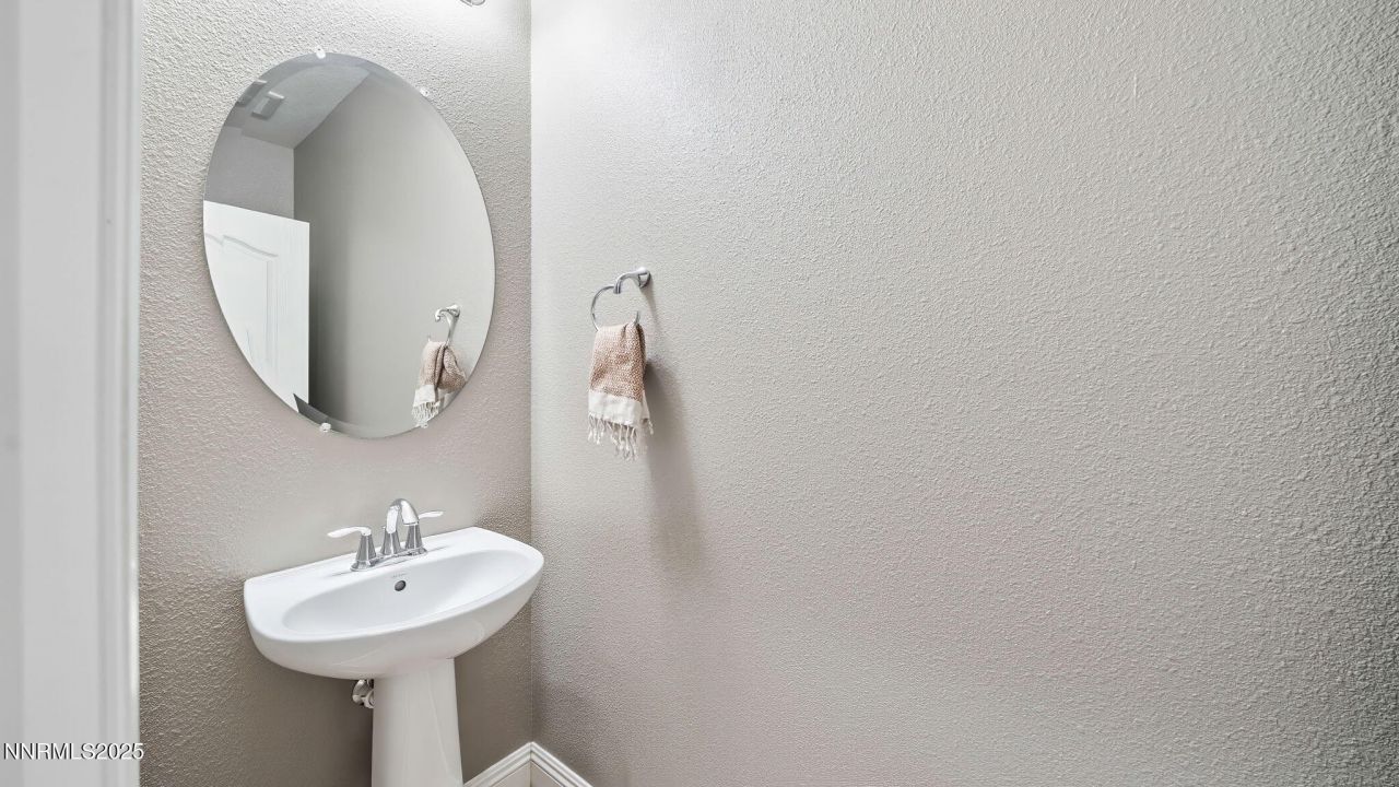 5148 Komatite Court, Sparks, NV 89436 Photo