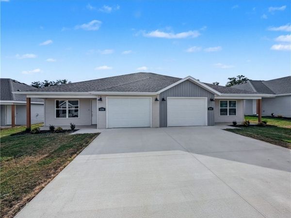 311 & 313 NW 65th Avenue, Bentonville, AR 72713