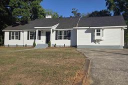 416 Thames Street photo 4