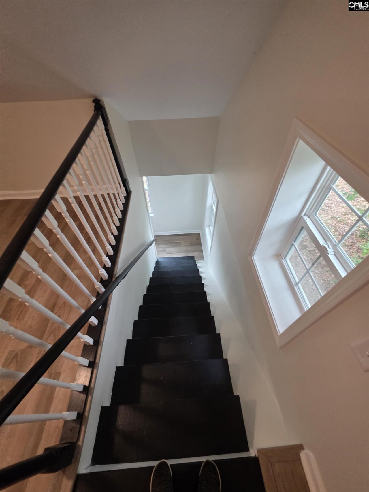 416 Thames Street Photo 22