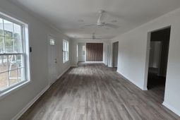 416 Thames Street photo 4