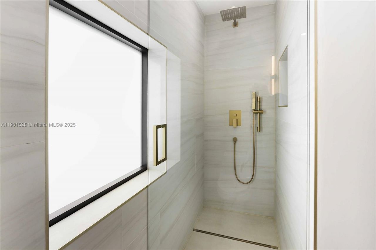 1620 Mckinley St, Hollywood, FL 33020 Photo