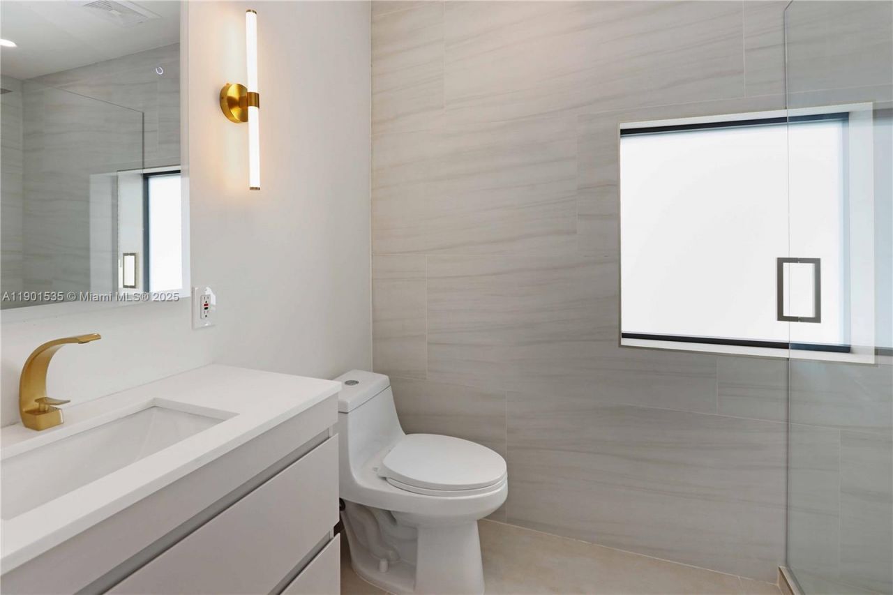 1620 Mckinley St, Hollywood, FL 33020 Photo