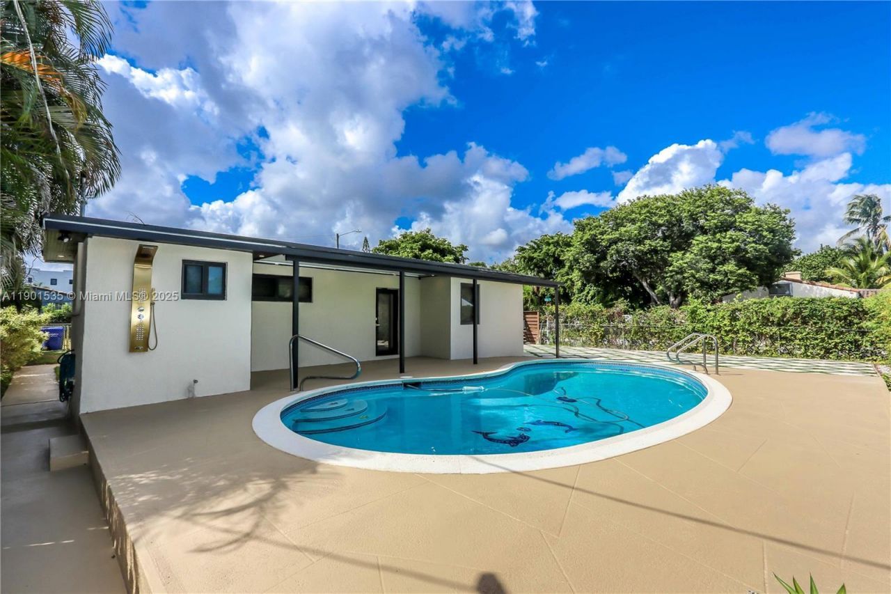 1620 Mckinley St, Hollywood, FL 33020 Photo