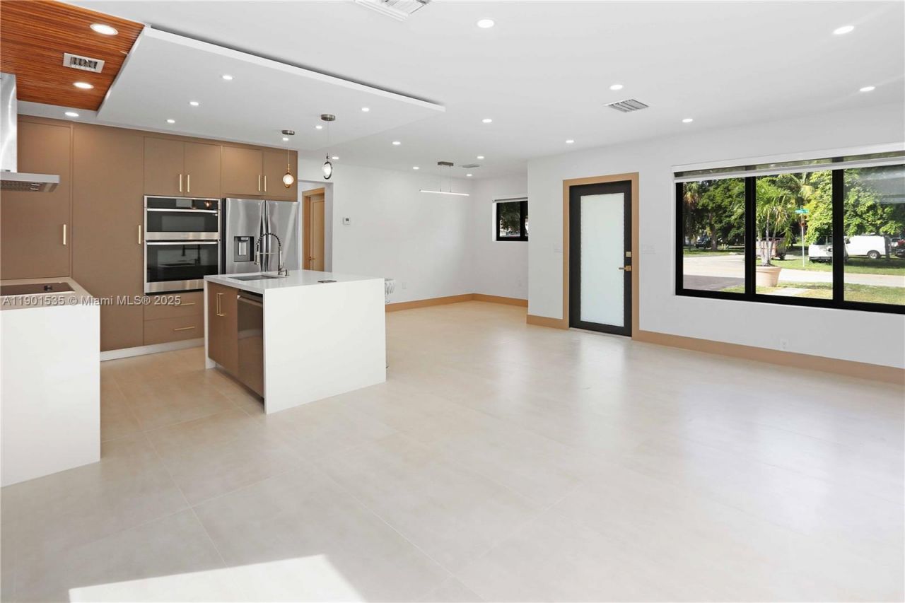 1620 Mckinley St, Hollywood, FL 33020 Photo