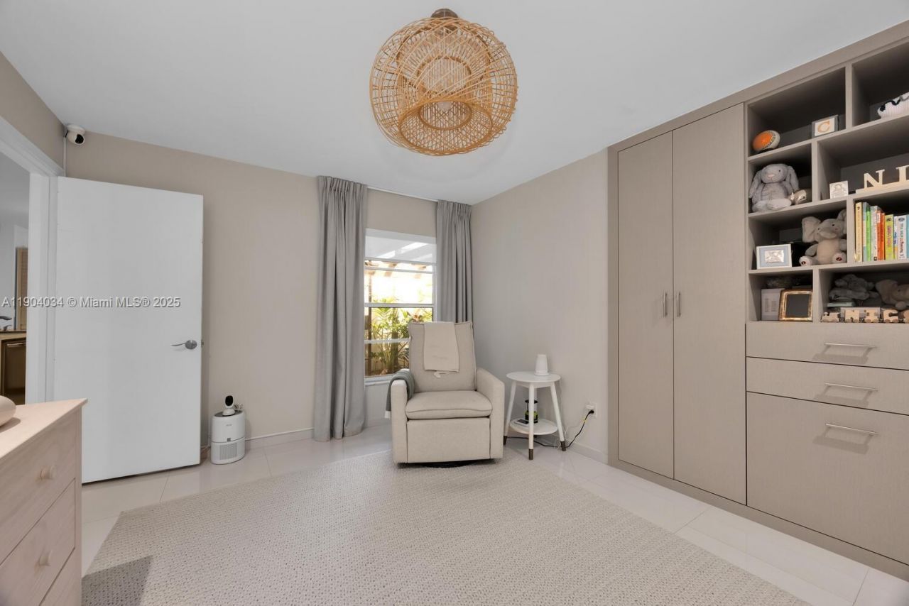 8596 SW 115th Pl, Miami, FL 33173 Photo