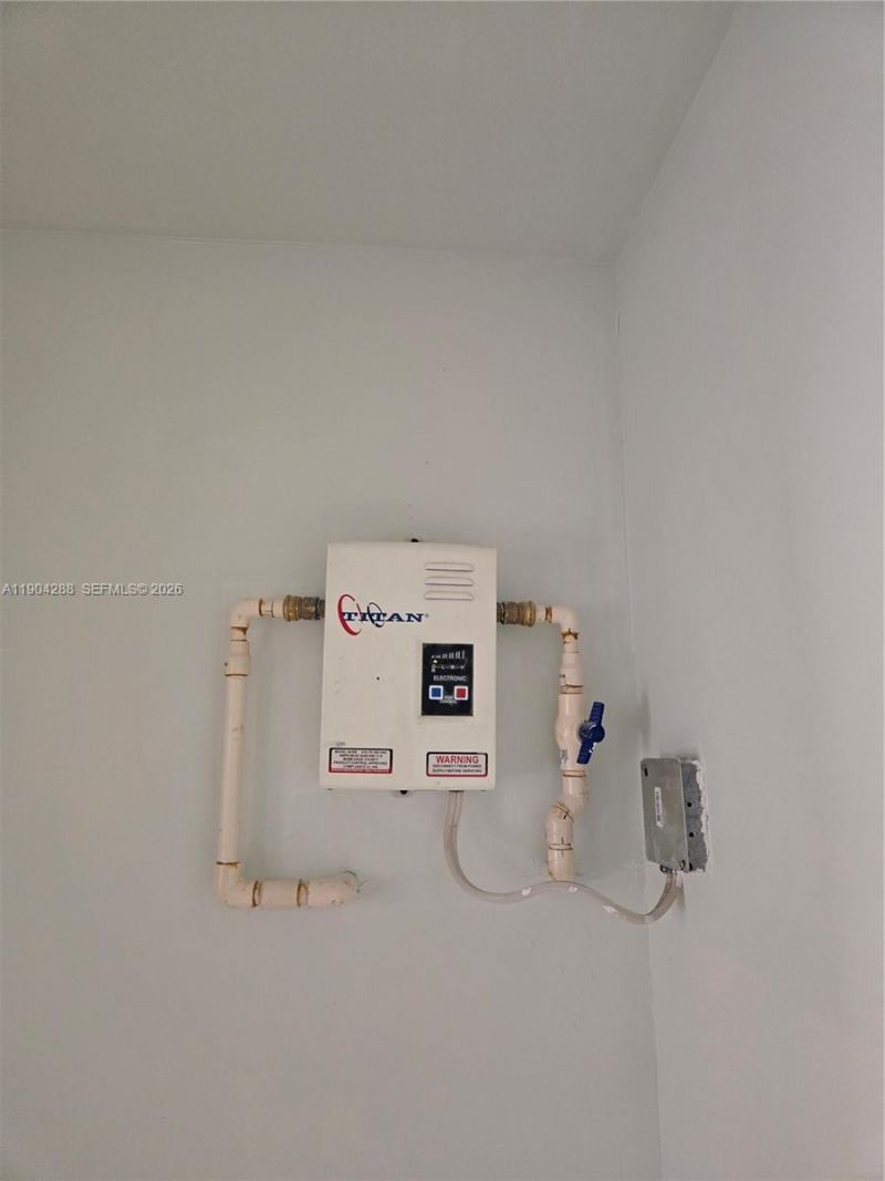 Please Call For Address, Miami, FL 33179 Photo