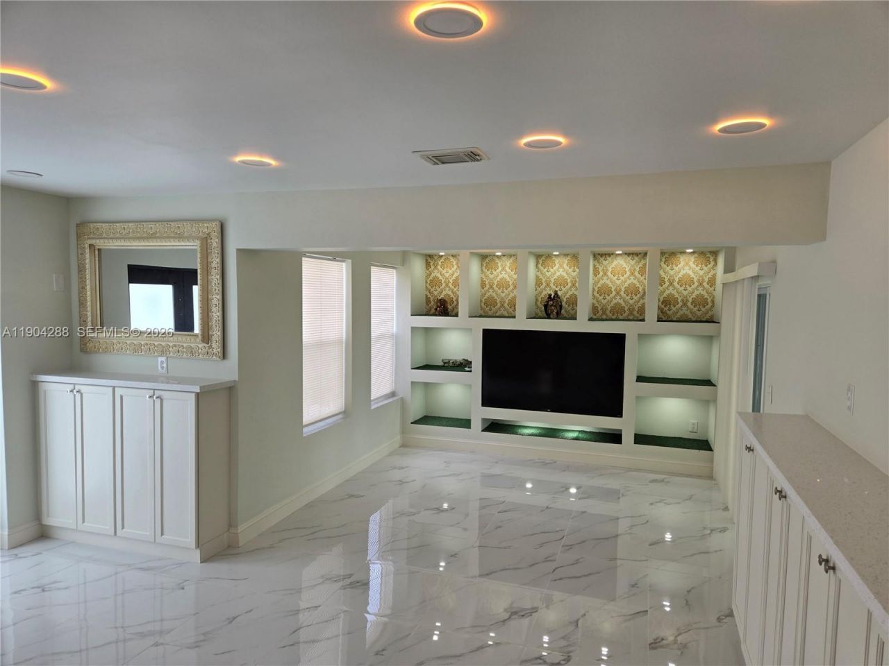 Please Call For Address, Miami, FL 33179 Photo