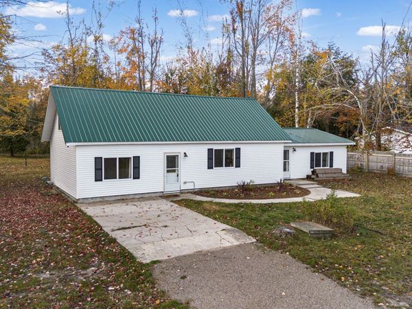 10280 US-23, Cheboygan, MI 49721