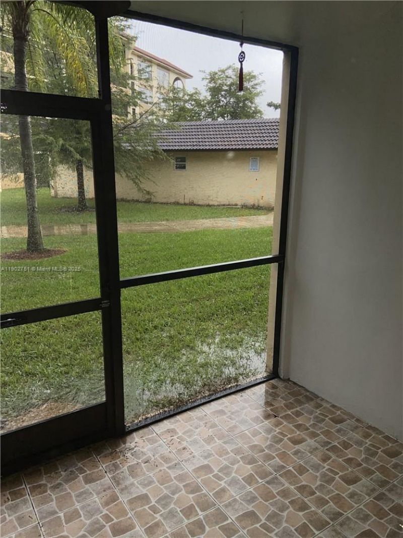 3955 N Nob Hill Rd, Unit 101, Sunrise, FL 33351 Photo