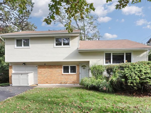 21 Briarcliff Drive, Monsey, NY 10952