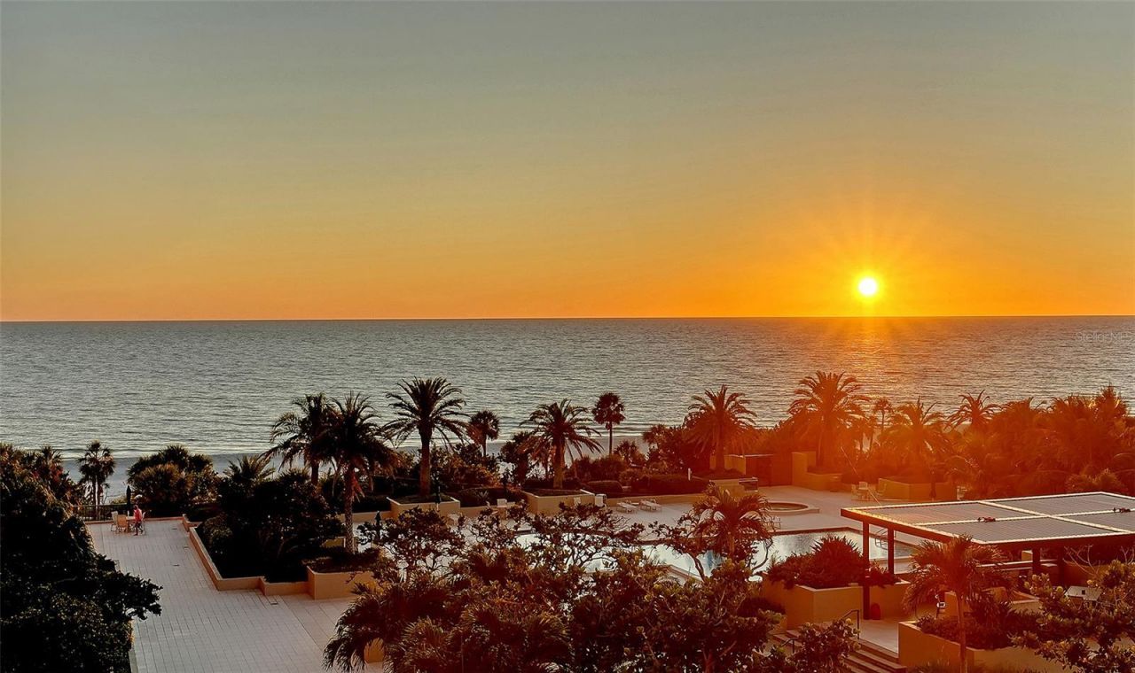 1211 Gulf Of Mexico Drive, Unit 301, Longboat Key, FL 34228 Photo