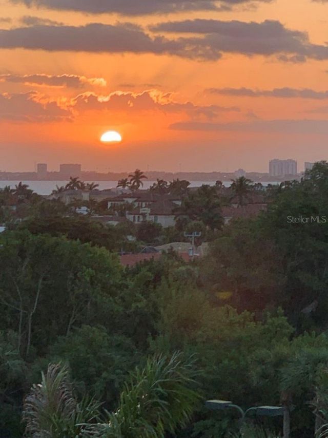 1211 Gulf Of Mexico Drive, Unit 301, Longboat Key, FL 34228 Photo