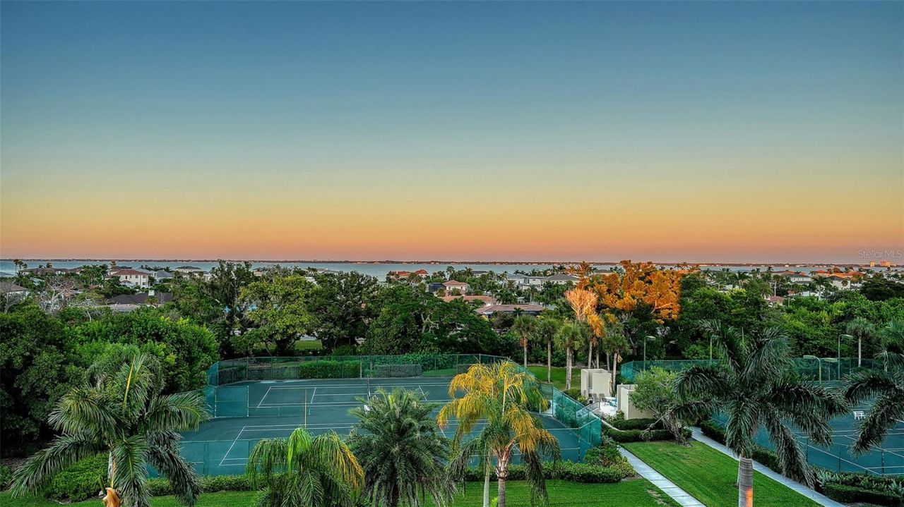 1211 Gulf Of Mexico Drive, Unit 301, Longboat Key, FL 34228 Photo