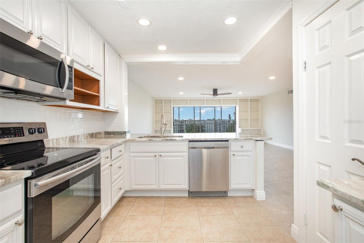 4240 Ironwood Circle, Unit 601A-A, Bradenton, FL 34209 Photo