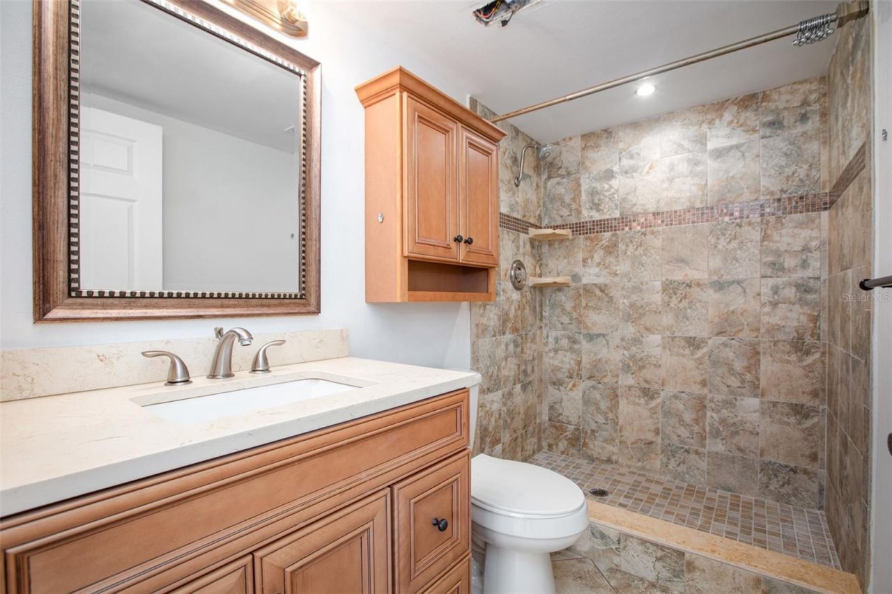 4240 Ironwood Circle, Unit 601A-A, Bradenton, FL 34209 Photo