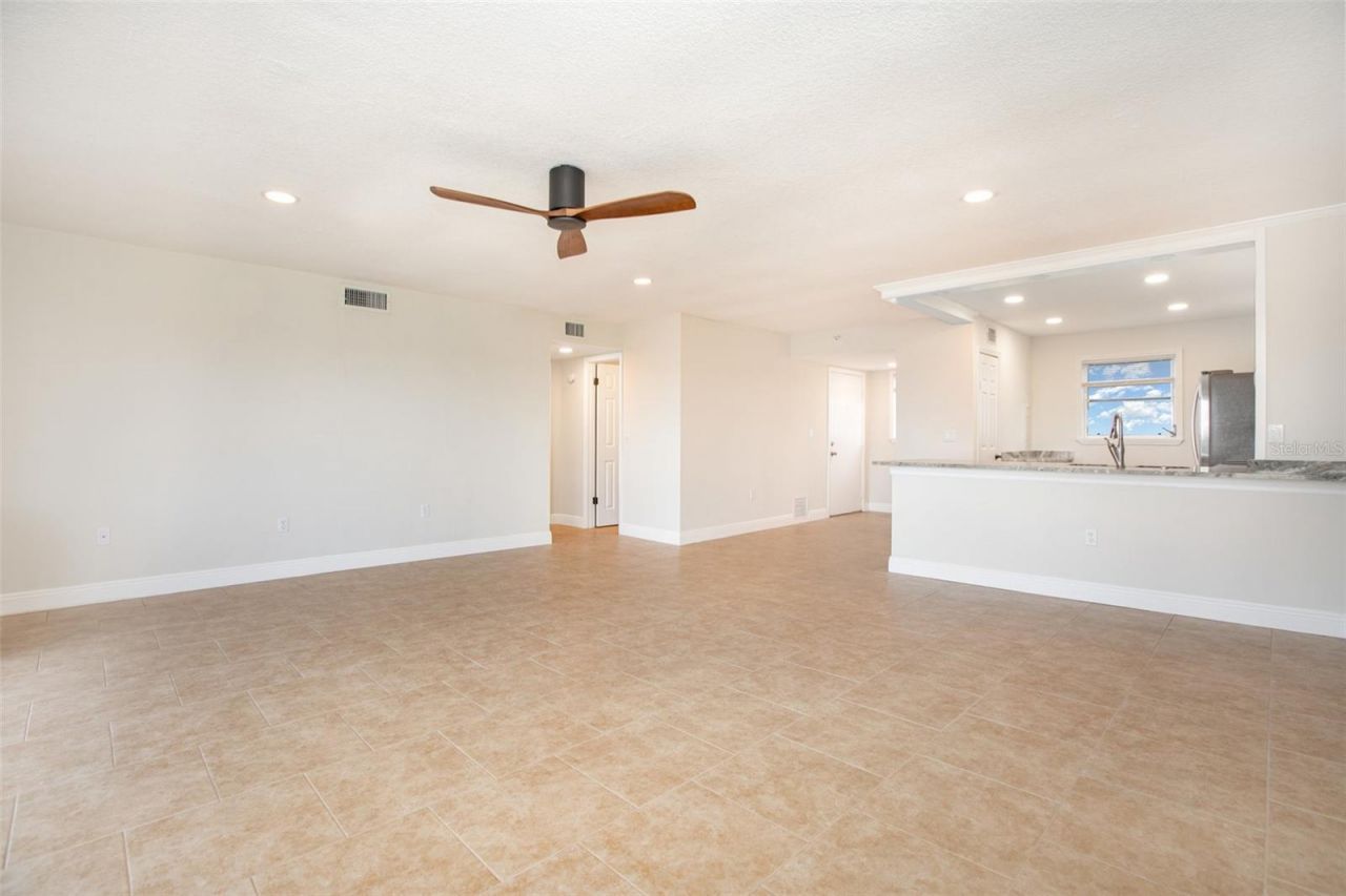 4240 Ironwood Circle, Unit 601A-A, Bradenton, FL 34209 Photo