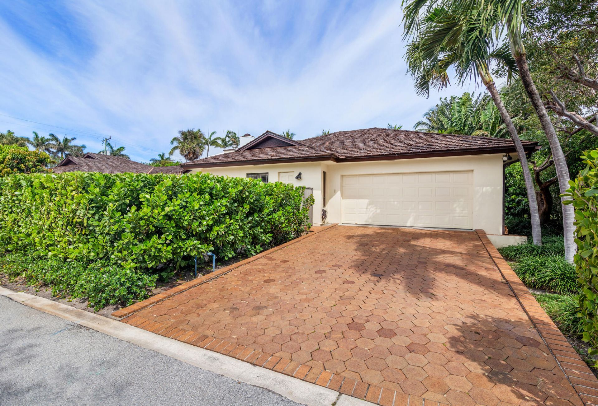 575 N Lake Way, Palm Beach, FL 33480 Photo
