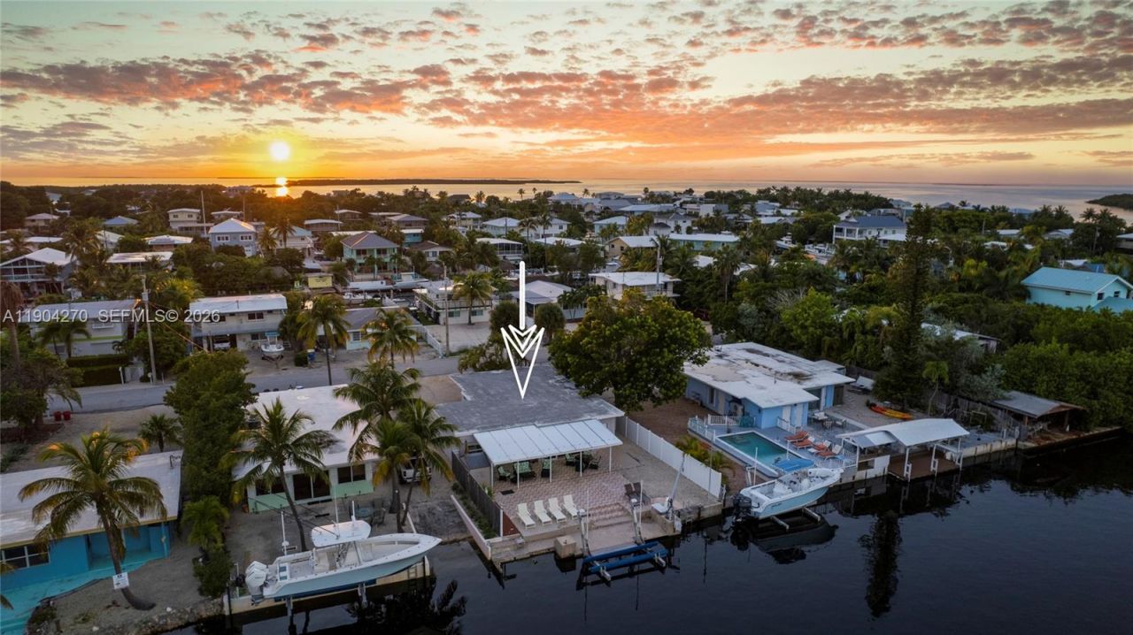 132 E Gardenia St, Tavernier, FL 33070 Photo