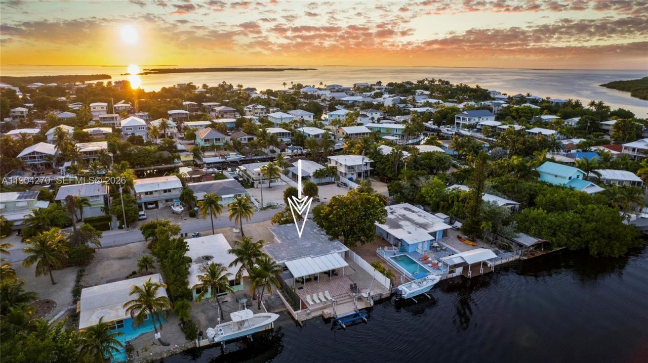 132 E Gardenia St, Tavernier, FL 33070 Photo