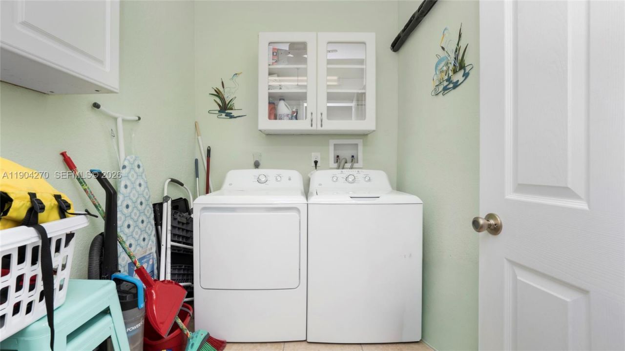 132 E Gardenia St, Tavernier, FL 33070 Photo